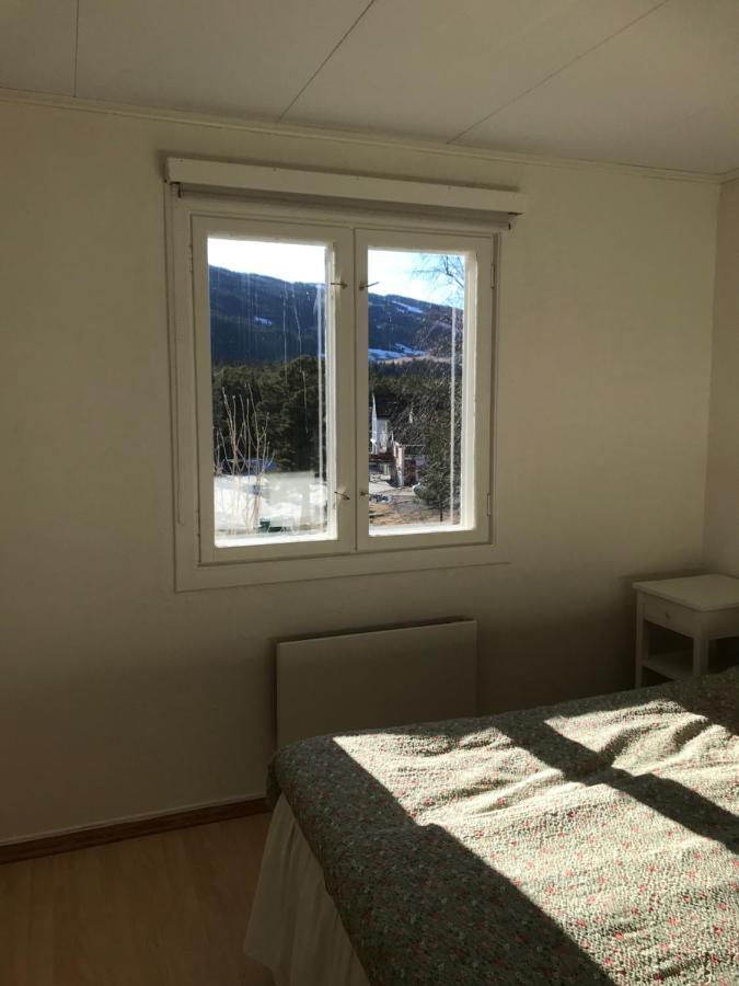 Furulund Pensjonat Ron Exterior photo