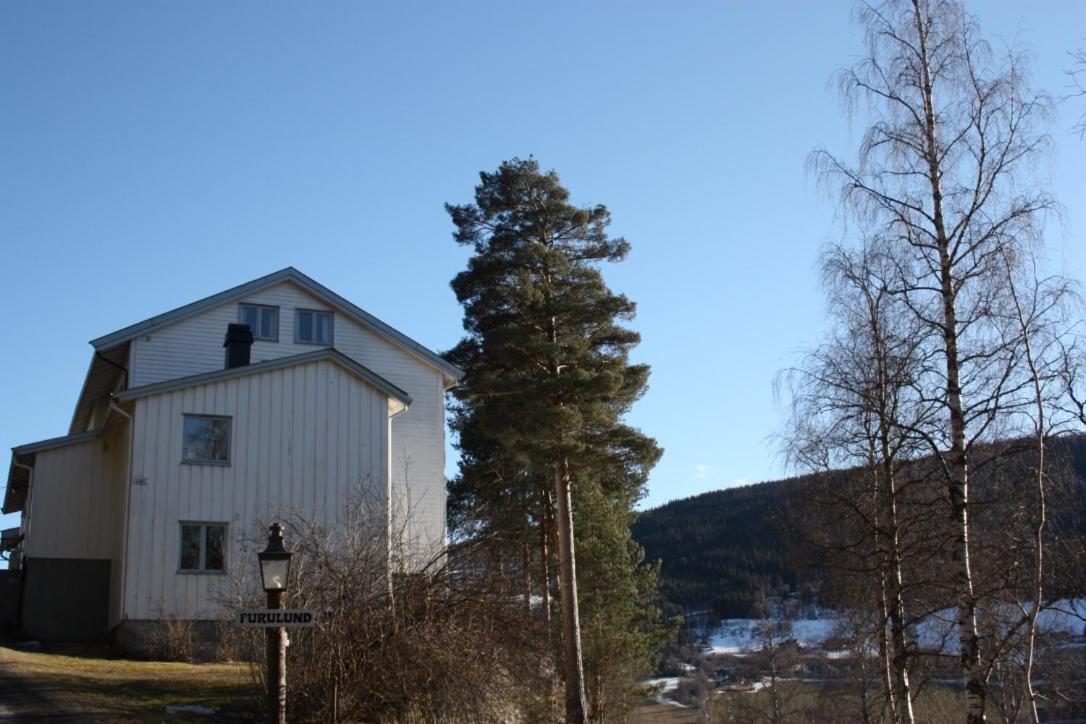 Furulund Pensjonat Bed & Breakfast Ron Exterior photo